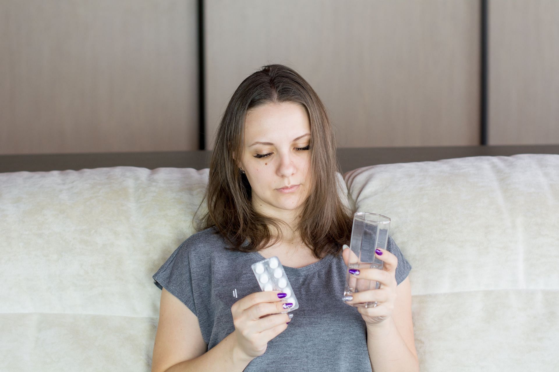 What happens if you sleep with a tampon? (Image via Unsplash/Bermix Studio)
